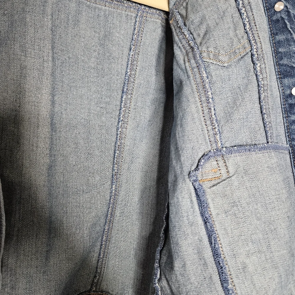 Loft Women's Jean Jacket small Size - Picture 11 of 16